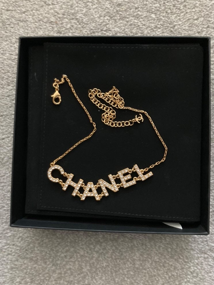 Chanel C H A N E L necklace – Globalluxcloset
