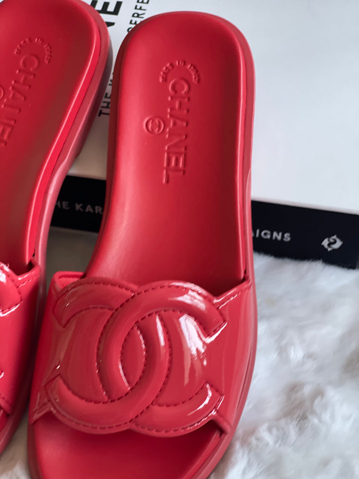 Chanel Red Rubber Sliders Size 38C