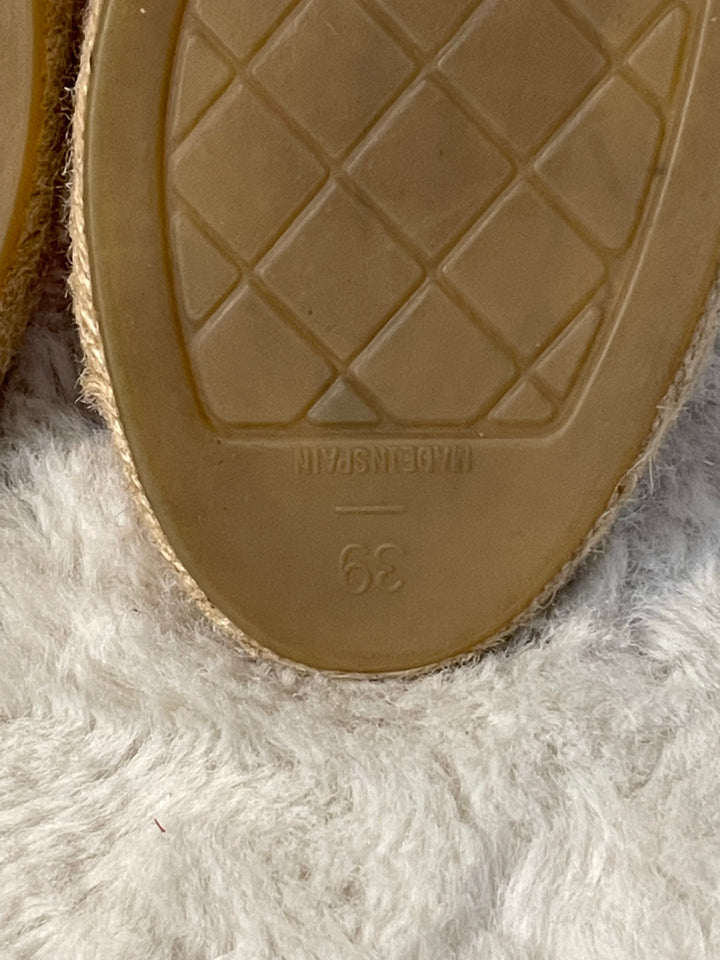 Chanel Pink Mesh Espadrilles from 19S collection size EU 39