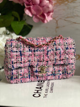 WHATS IN MY BAG 2023 👛  Chanel Inspired Pink Tweed Bag