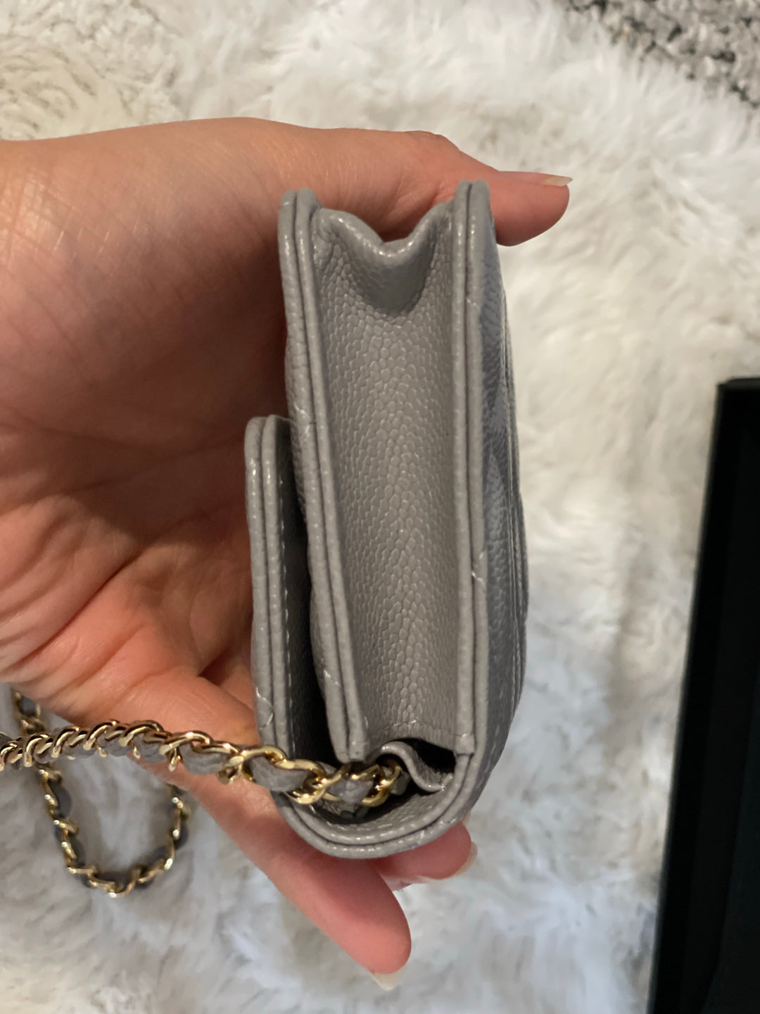 Chanel 21B Grey caviar coco chain o purse