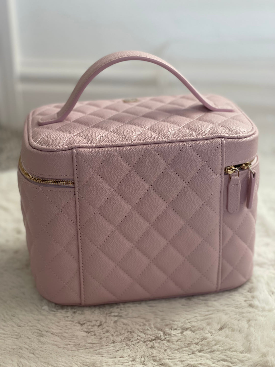 Chanel 21S pink caviar LGHW Large Vanity case