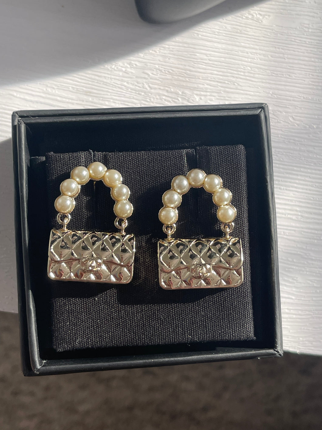 Chanel Handbag Pearl Earrings Globalluxcloset