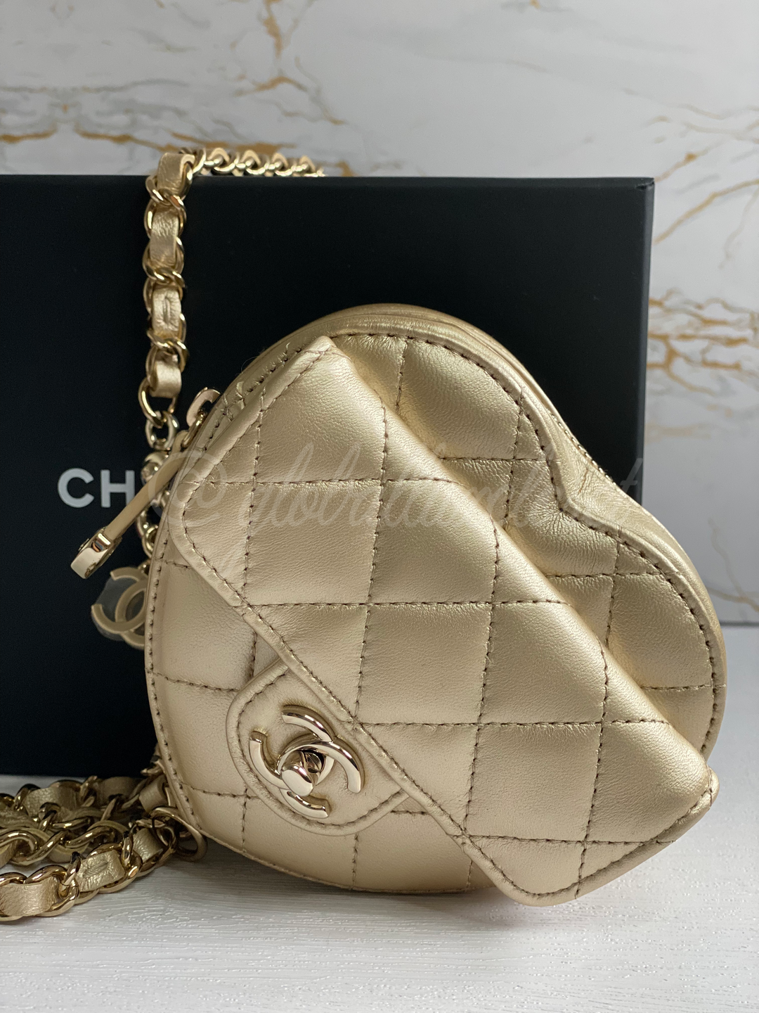 Chanel 22S Gold Lambskin LGHW Heart Belt bag