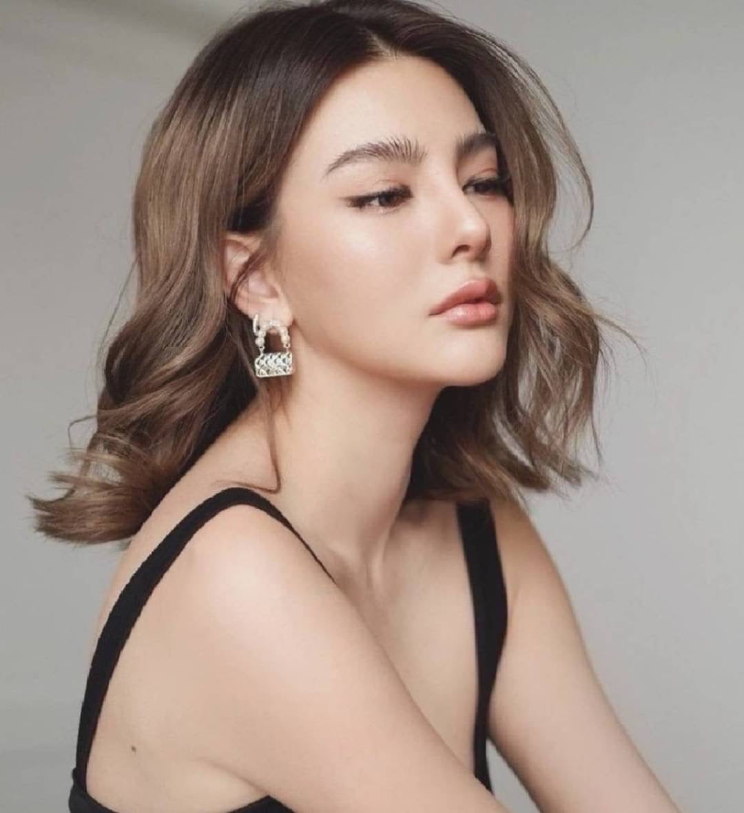 Chanel Handbag Pearl Earrings