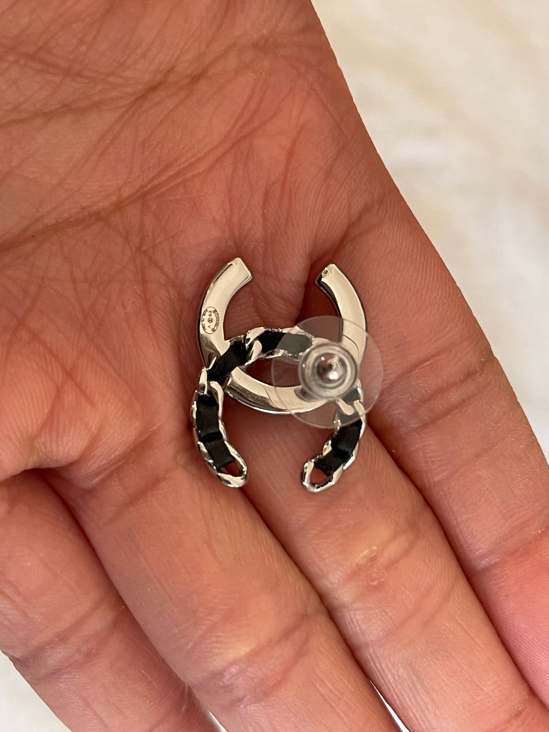 Chanel 19B CC Silver hardware Earrings