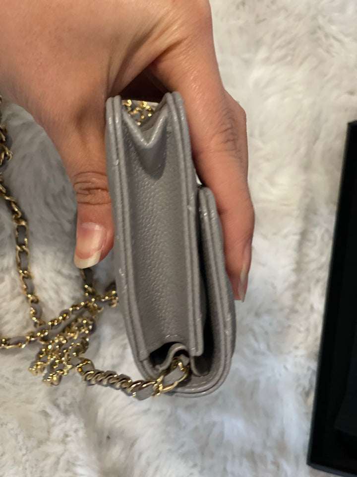 Chanel 21B Grey caviar coco chain o purse