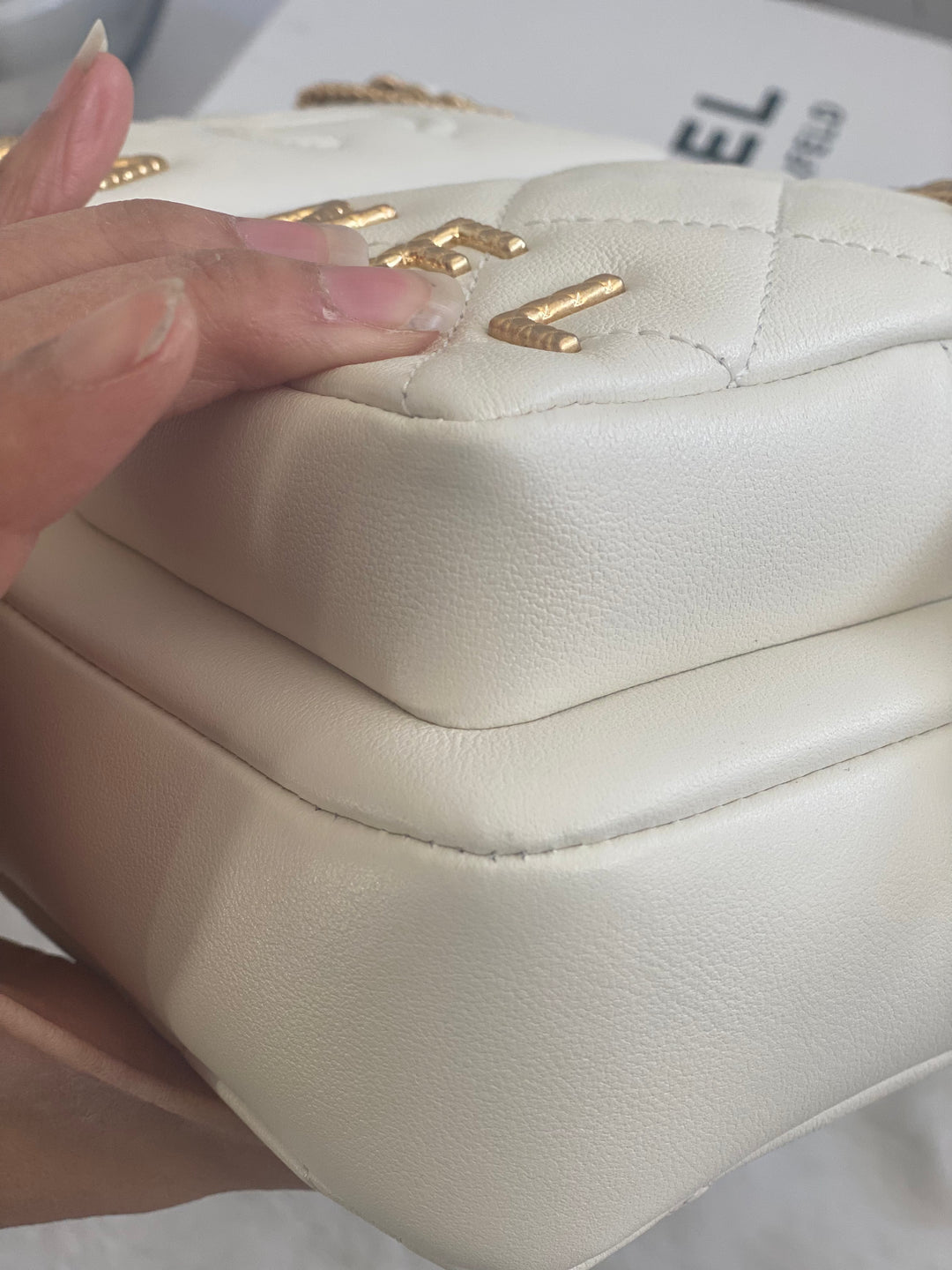 Chanel 22C White Calfskin GHW Small Camera Case Bag with Adjustable Strap