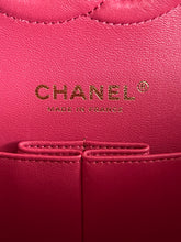 Load image into Gallery viewer, Chanel 21A Dark Pink/Raspberry Pink Caviar LGHW Medium ML Double flap Timeless Classic Bag
