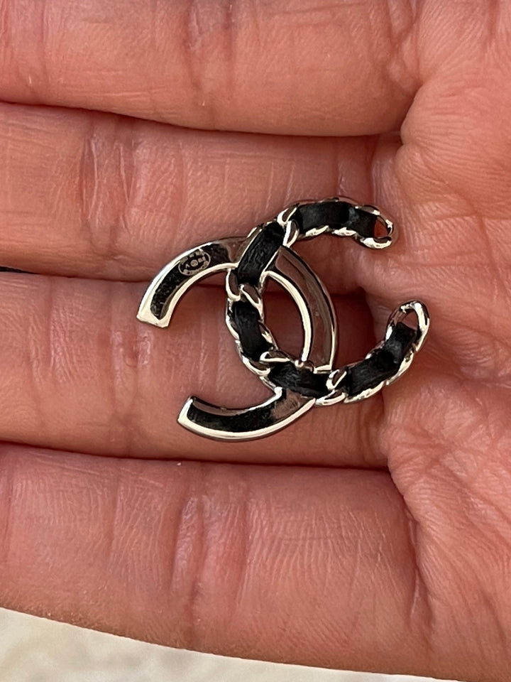 Chanel 19B CC Silver hardware Earrings