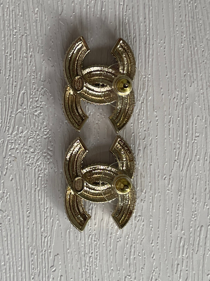 Chanel 21A Gold and Black CC Earrings