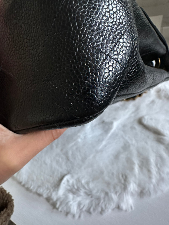 Chanel Series 7 Vintage 24K GHW Black Caviar Jumbo Flap Bag