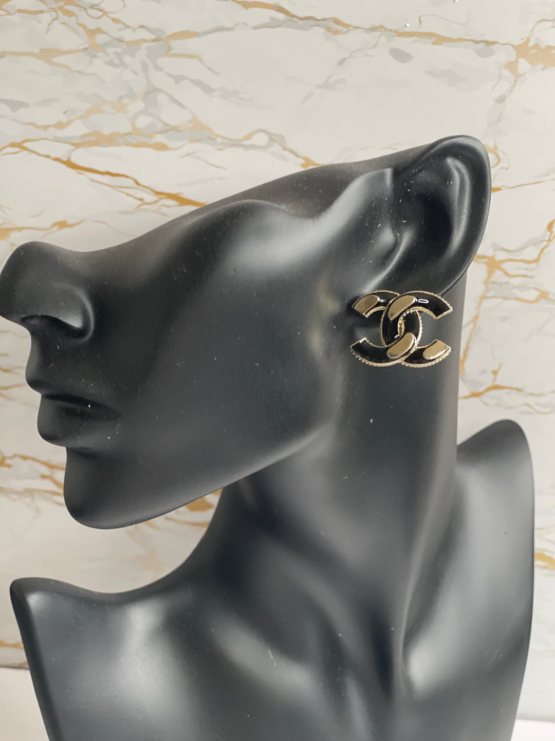Chanel 21A Gold and Black CC Earrings