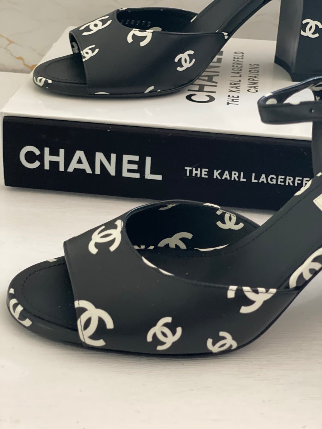 Chanel Runway 22S Collection Heeled Sandals Size EU 39 C