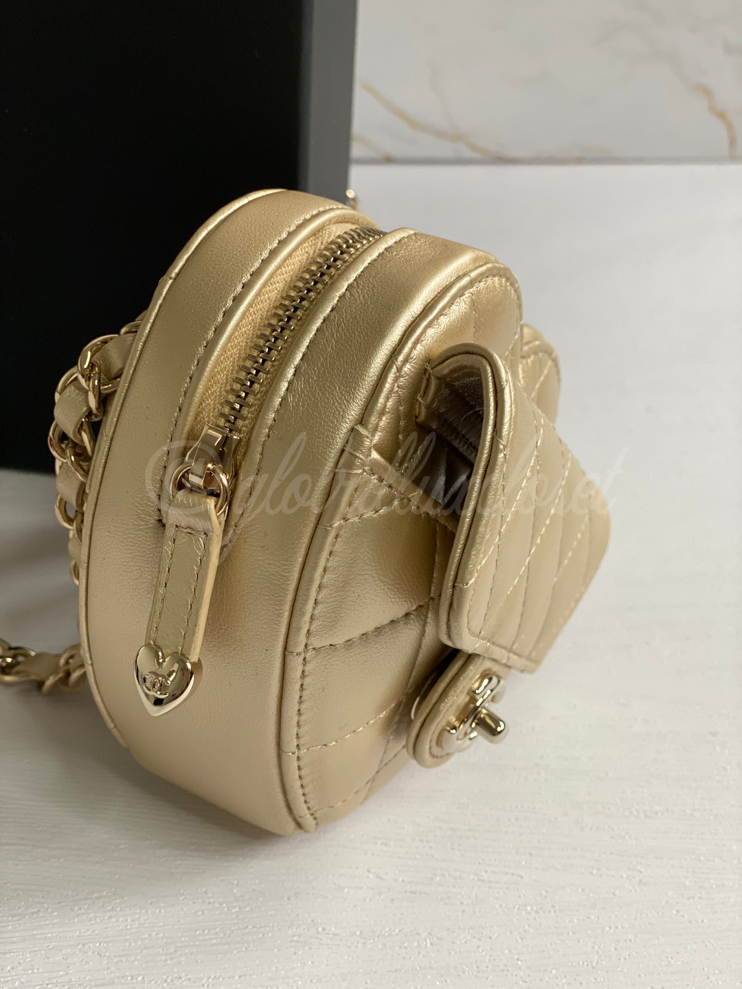 Chanel 22S Gold Lambskin LGHW Heart Belt bag