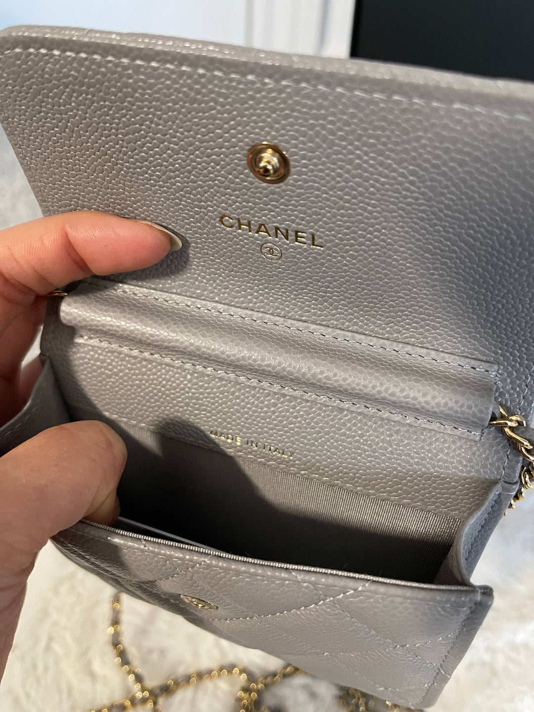 Chanel 21B Grey caviar coco chain o purse